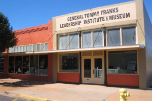 General Tommy Franks Leadership Institute & Museum is located at 501 S. Main in Hobart, Oklahoma.  Presently, the museum is open on Fridays and Saturdays.  Call the museum at 580/726-5900 for information.
The museum displays thousands of memorabilia from the collection of General Franks, from his childhood through his years as Commanding General of Operation Desert Storm in Iraq.  You will be amazed at the collection that is now on display at this outstanding museum.